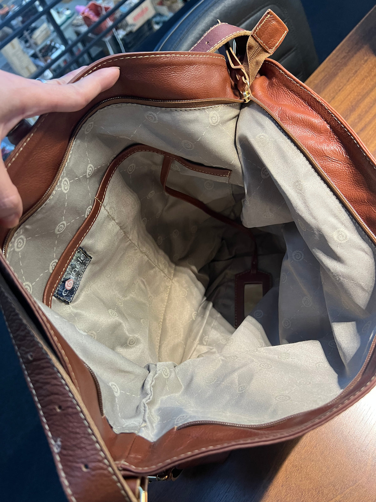 Bolsa JÚLIA em Couro Legítimo