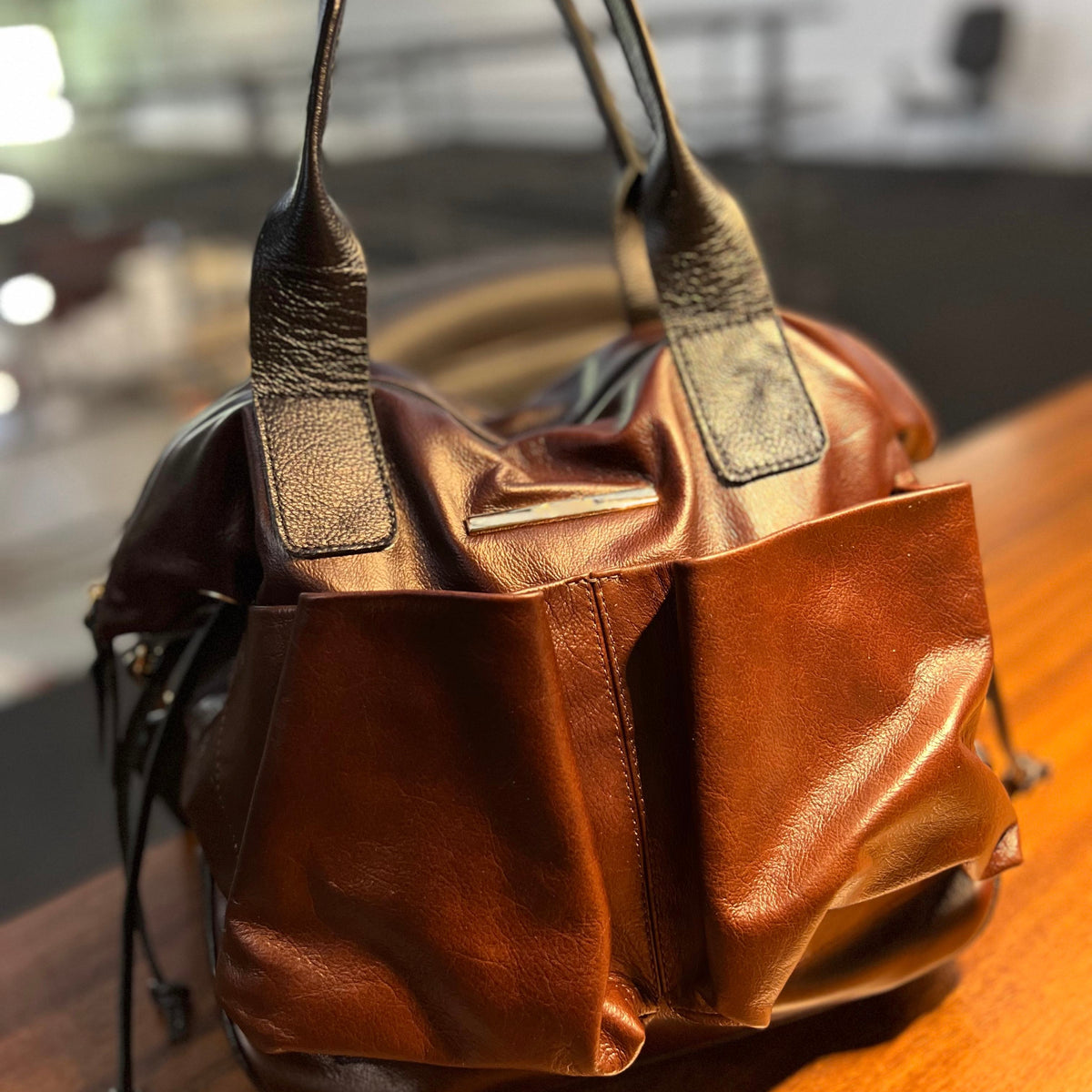 Bolsa ELISA em Couro Legítimo