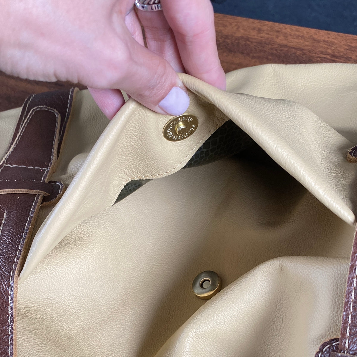 Bolsa CATARINA em Couro Legítimo