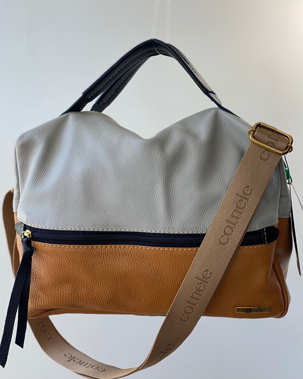 Bolsa LEILA em Couro Legítimo