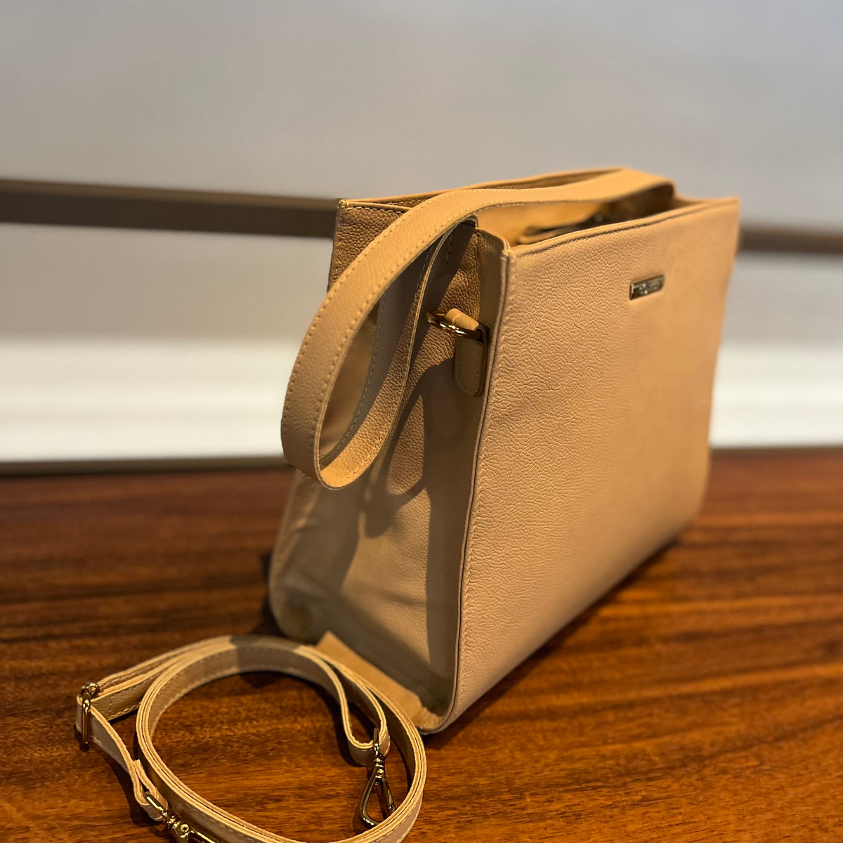 Bolsa LILA em Couro Legítimo