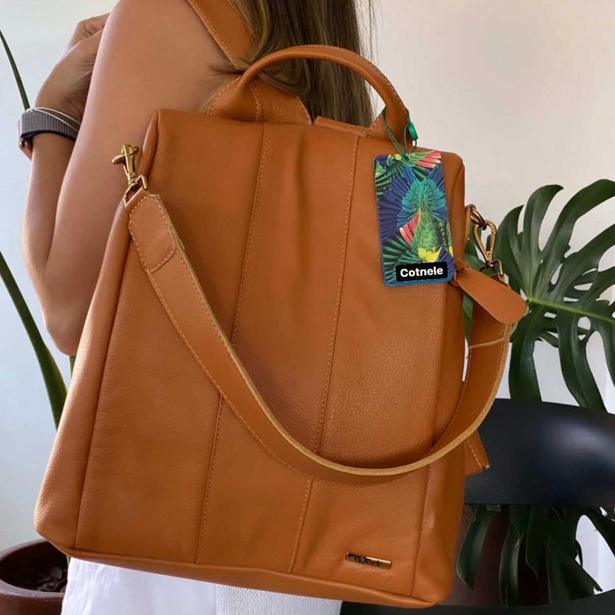 Mochila RAYANE em Couro Legítimo