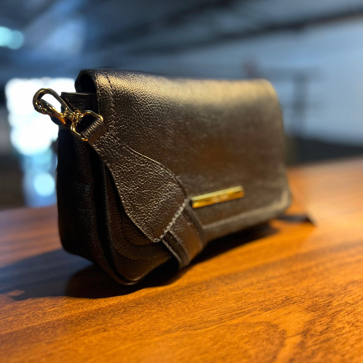 Bolsa ELOÁ em Couro Legítimo
