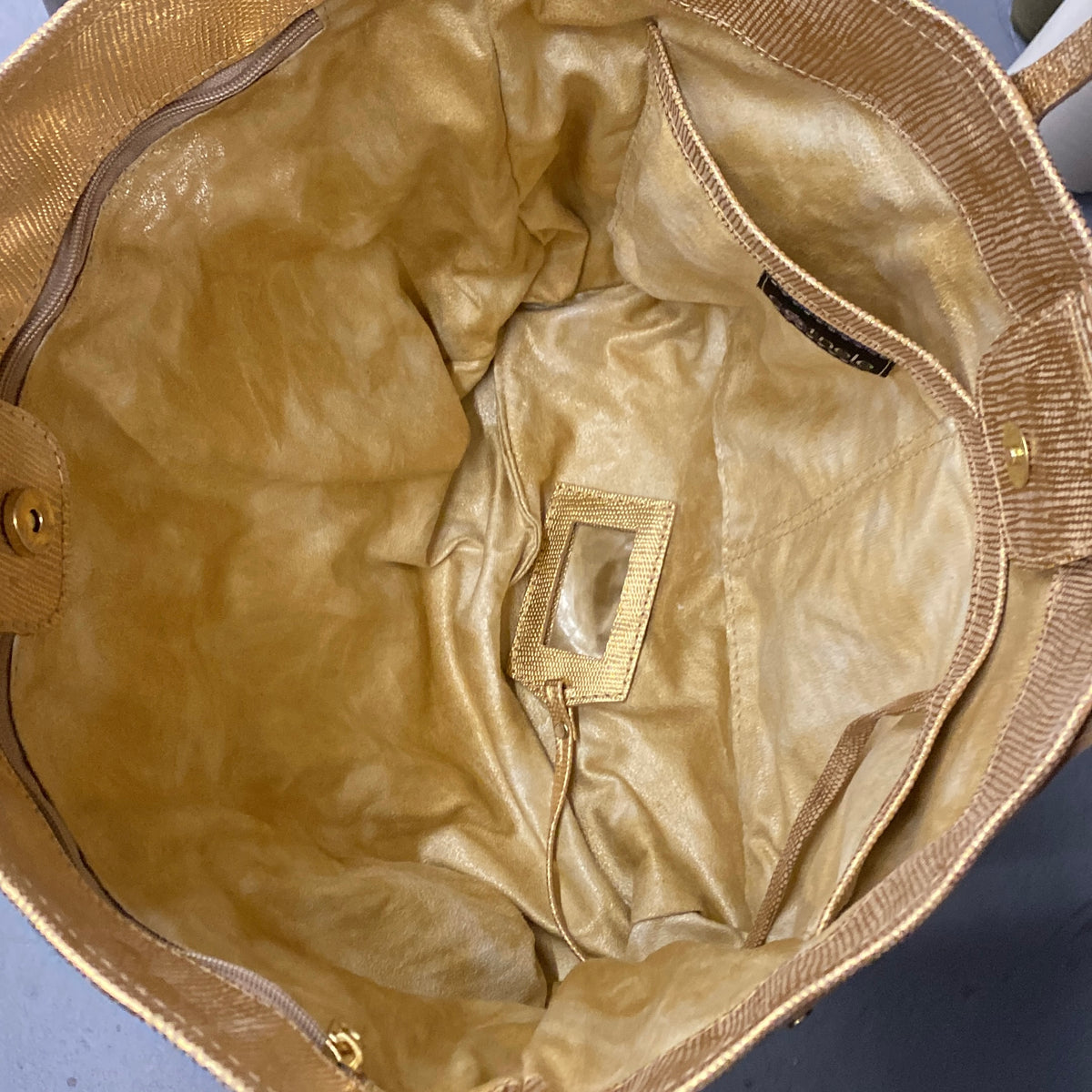 Bolsa MARIA CLARA em Couro Legítimo