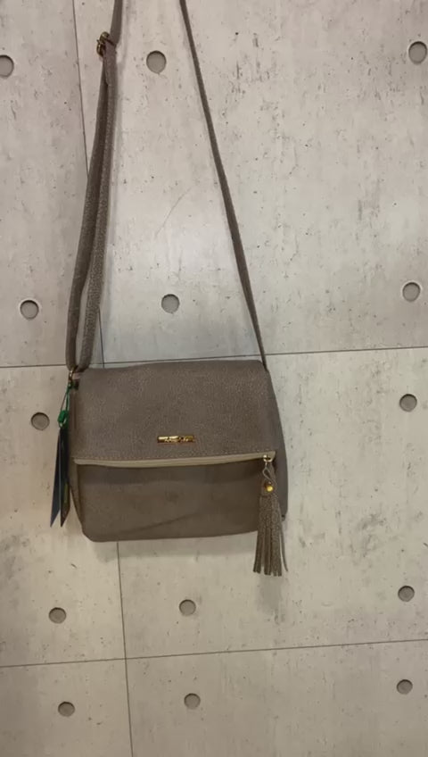 Bolsa ANDREZA em Couro Legítimo
