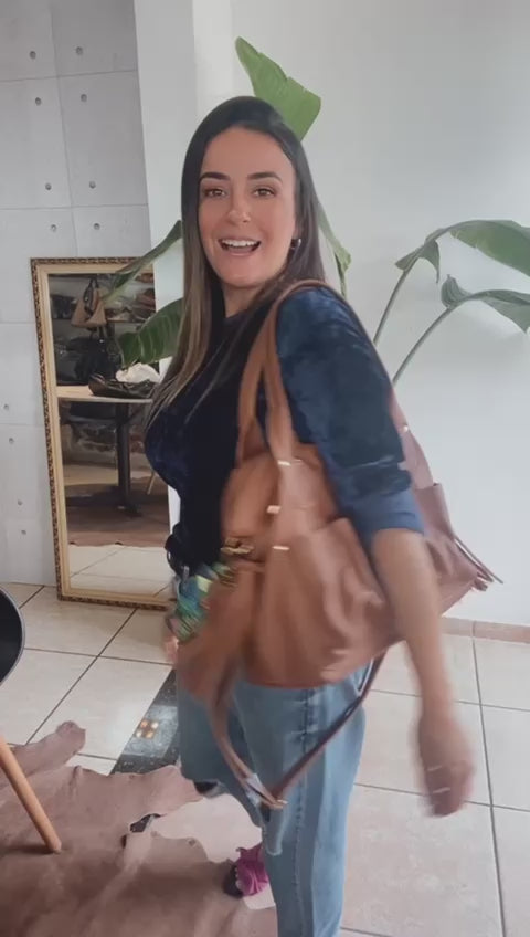 Bolsa CLEUSI em Couro Legítimo